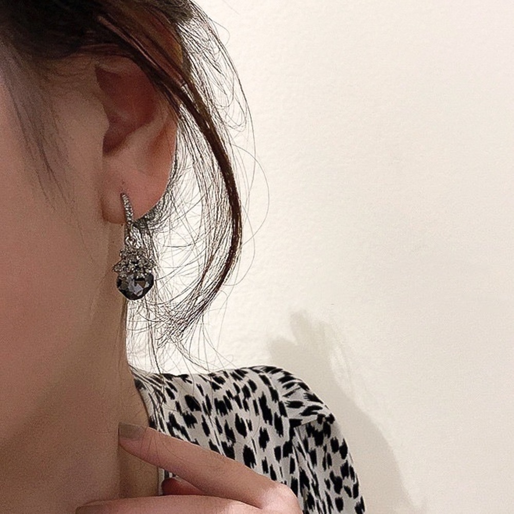 Any 2/$20! Gray Crystal Marcasite Drop Earrings - Picture 3 of 7